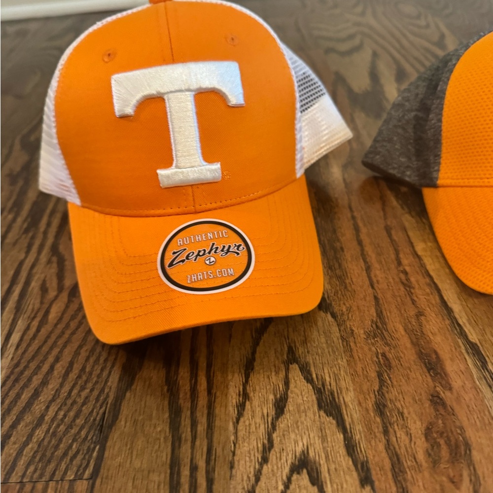 University of Tennessee Volunteers zephyr hat and vol club tee shirt